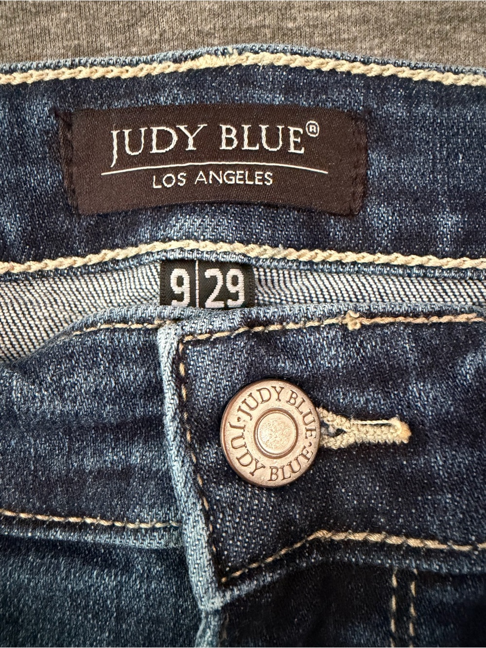 Judy Blue Mid-Rise Distressed Boyfriend Jeans - Picture 7 of 12